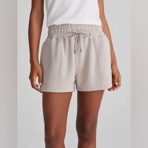 Tommy John Taupe Elastic-Waist Drawstring Shorts